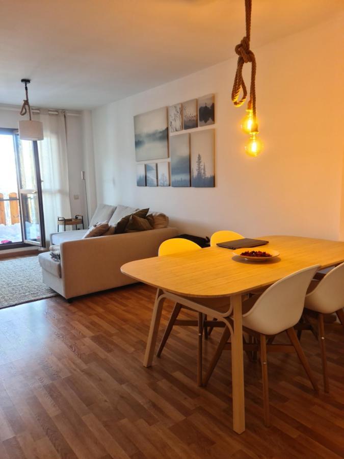 Apartamento Tuhogarencerler Taquilla Parking En Pistas Exterior foto